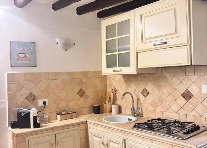 Apartamento Dimora Albanese *